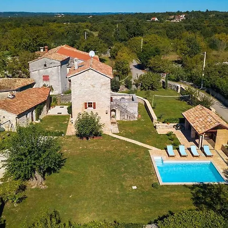 Cristina Tatil Evi